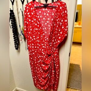 Maggy London red floral size 22 wrap dress.